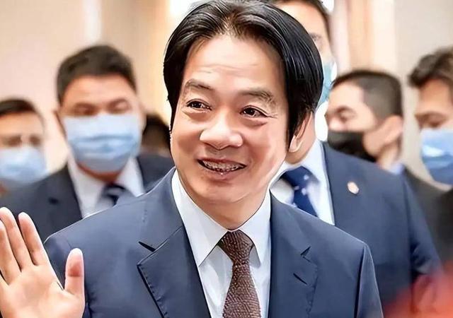 洪秀柱刚观礼完9·3阅兵，岛内支持度大反转，台当局矛头对准新北