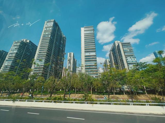 广西南宁五象新区：高楼密集超震撼，“最强首府”果然没让人失望