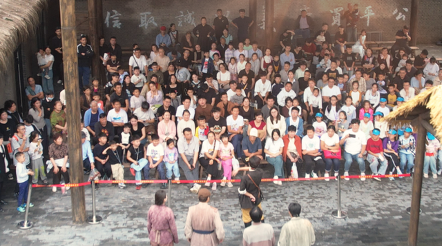 放大招了！5地游客直接冲！