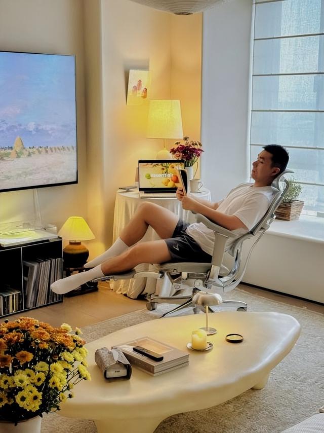 2025双12人体工学椅推荐？亲身实测，办公椅电脑椅最新选购攻略！