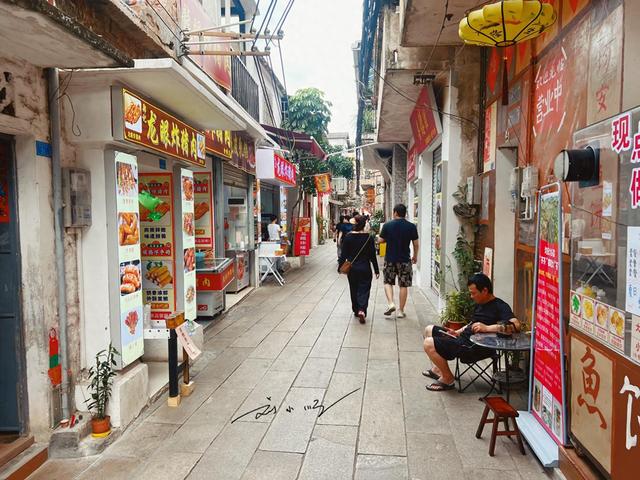 顺德明明是佛山的一个区，为什么顺德人不愿说自己是“佛山人”？