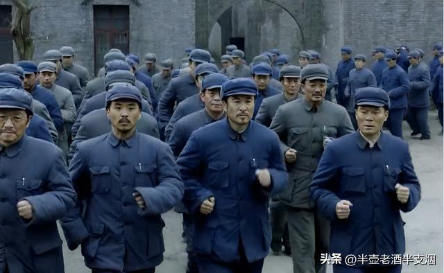 功德林战犯中的十三个黄埔一期生，全都活过花甲，最长寿的是谁？