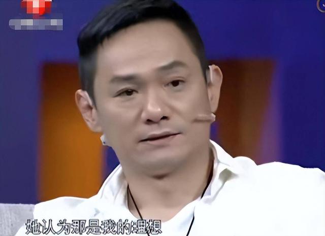 15年前，在妻子葬礼上哭到昏过去的果靖霖，如今过得怎么样了？