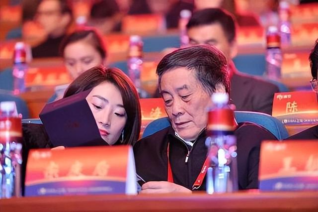 大反转！宗馥莉重新启用娃哈哈，还是要从宗庆后、经销商说起