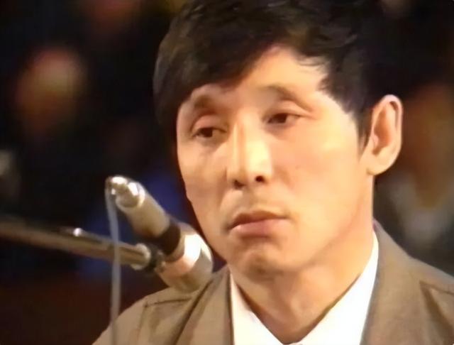 2002年，东北第一杀手李正光被执行死刑，临走要求：想喝一碗白酒