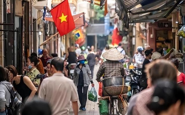 亚洲第一个倒下的国家即将出现，曾比肩中国，如今在走日本的老路