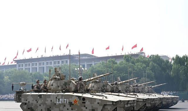 幸亏中国早有准备，号称全球防御最强的以色列坦克，为何轻易被毁