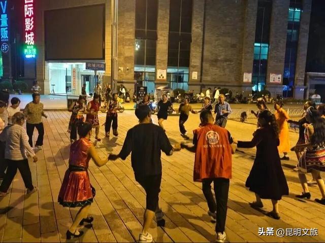 国庆充电选昆明丨超500项活动嗨玩不重样，一起买买鲜花看看云