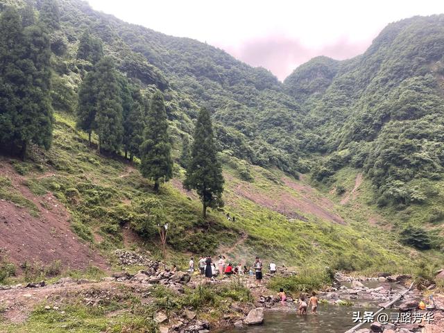 在贵州纳雍小瑞士的半日时光