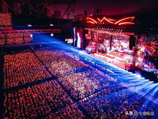 40万人狂砸30亿！演唱会不止卖票，城市该如何接住流量转化为增量