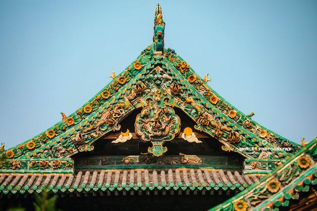 太原自驾2小时，抵达鲜为人知的“琉璃王国”，城内所有景点免费
