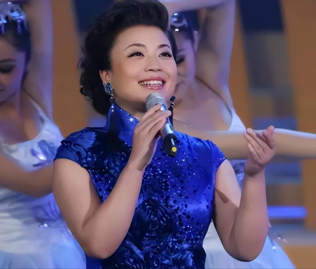 不结婚怎么解决生理需求？56岁的歌唱家张也，用行动给出了答案