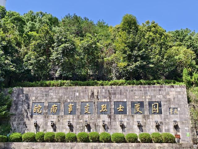 把李白骗来打卡的皖南小城，现在还在造全中国最好的纸