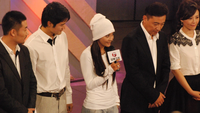 他28岁跳楼身亡	，离开前顶楼徘徊3小时，留17字感人遗言告别人间