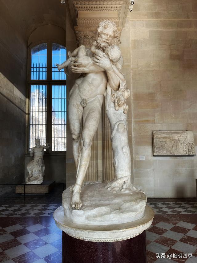欧游杂记（8）‖ 卢浮宫，让人眼花缭乱而又惊叹不已
