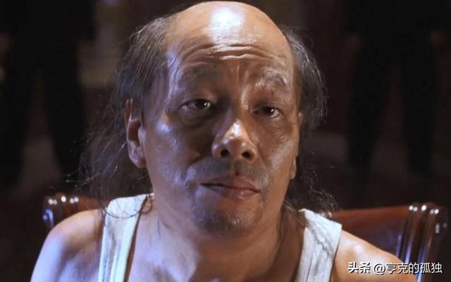 梁小龙去世早有预兆，关门弟子爆料3个“不良爱好”，都是催命符