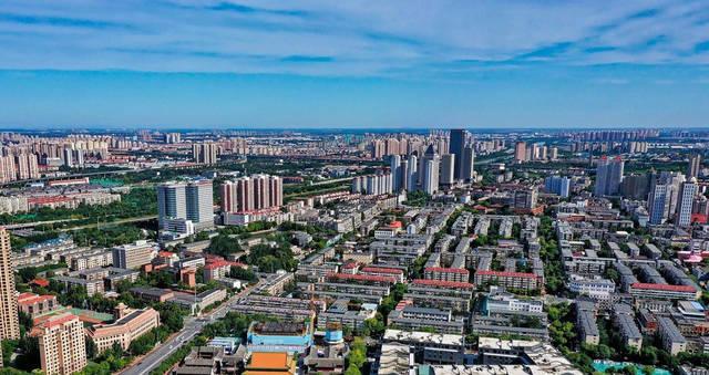 河南很低调的城市，面积比郑州大，人口比信阳多，GDP超过3200亿