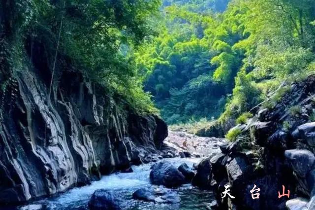 成 都 四川省省会