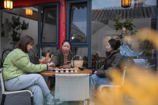 白塔寺街区跨年文化盛宴欢乐启幕