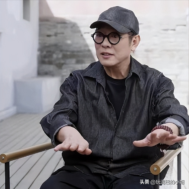 摊牌了！被 "换心脏、换血"传闻缠身的李连杰，这次终于不再隐瞒了