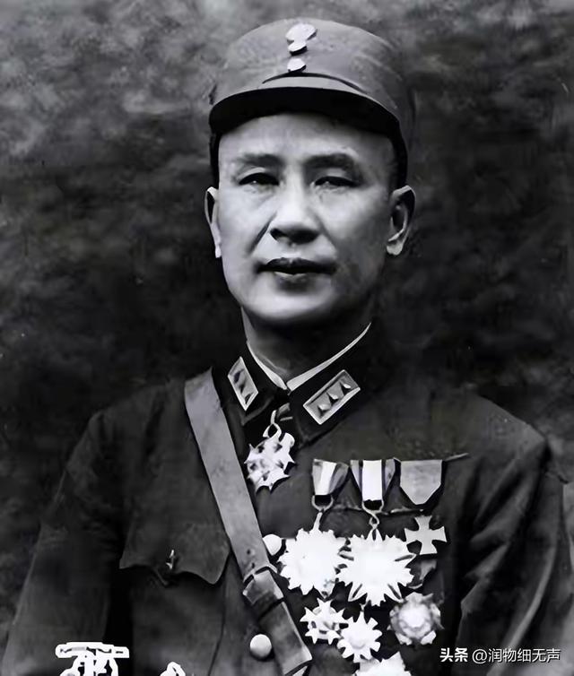 他官至副国级，56岁迎娶17岁娇妻，怀孕了16次，儿子也官至高位