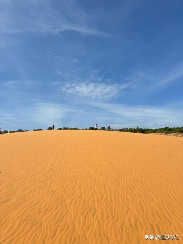 越南8日游（第六天，美奈仙女溪、红沙丘和小渔村日落）