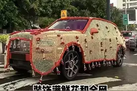 看看印度首富家孩子，把三人结婚排场放一起对比，差距图片