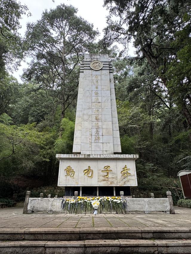 香港记者重走滇缅公路，昆明寻访飞虎队和南侨机工历史