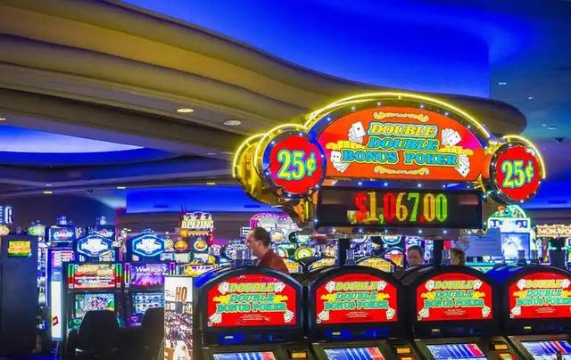 拉斯维加斯,一座建在沙漠中的城市,每年游客竟达4000万