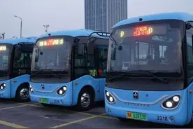 国庆畅玩扬州，外地游客可免费乘公交图片