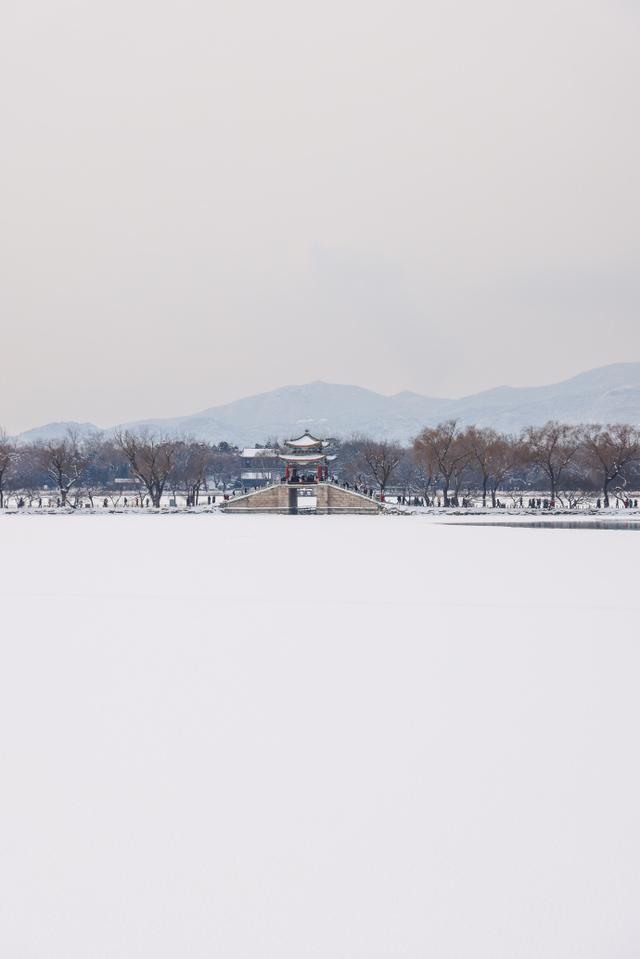 雪后颐和园 美如水墨画