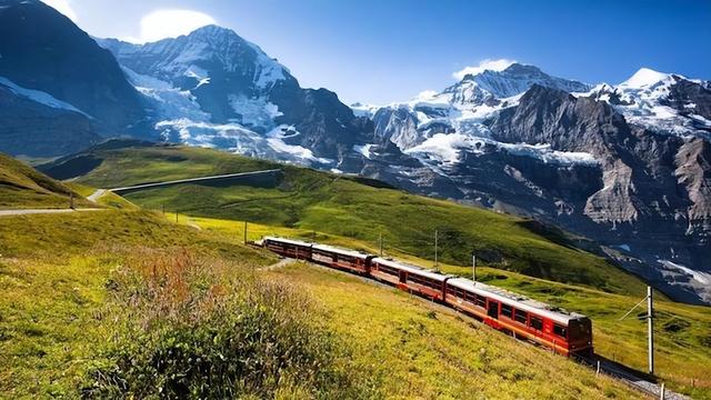 再访瑞士，世界丛林中目睹小国的生存之道