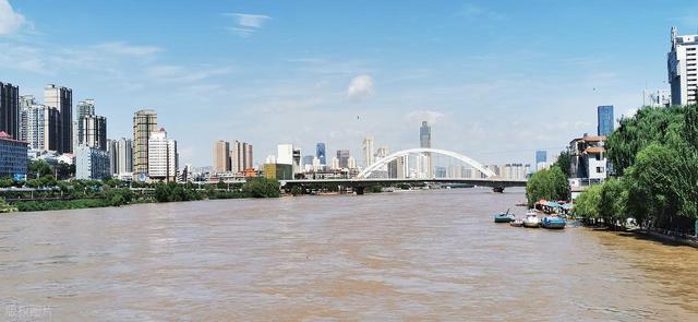 从郑州出差兰州，毫不客气地说，兰州的 “长	”	，真不是吹出来的！