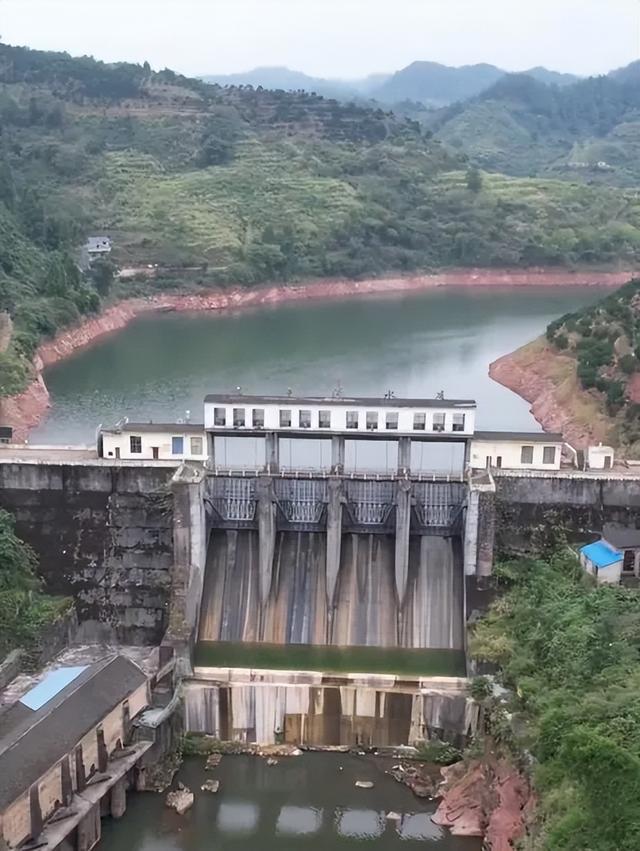 怀化麻阳县一日游旅游攻略：推荐十大必去景点和好玩的地方全解析