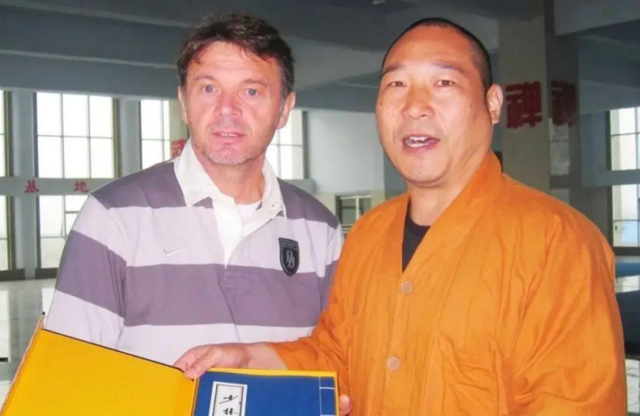 上梁不正下梁歪！他举报释永信	，年收入超3.78亿，妻子是小三上位