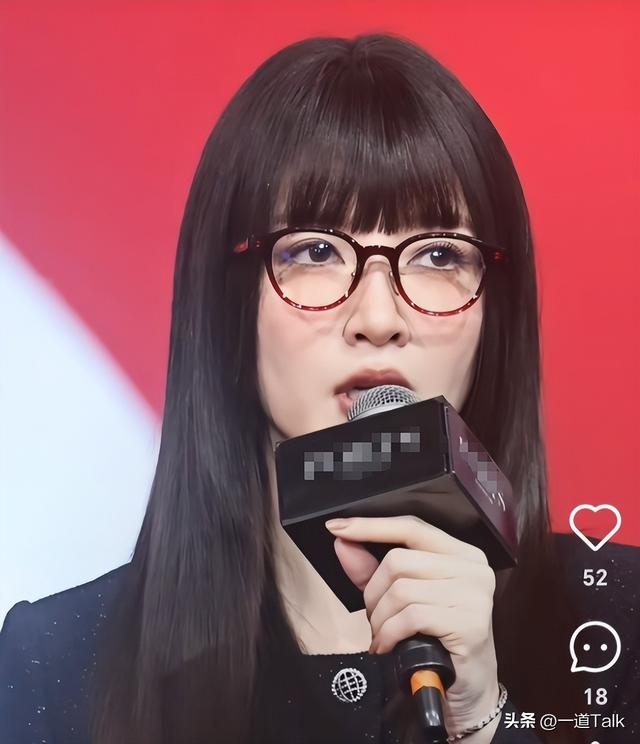 比整容还可怕！39岁江疏影现身活动，嘴歪脸僵、造型丑到认不出！