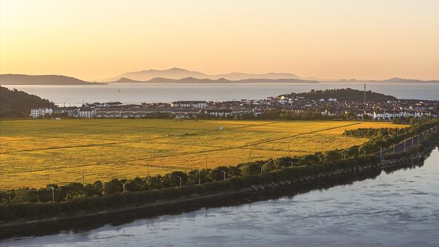 今天，《新华日报》整版聚焦吴中！