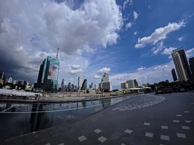 日本刚“作死”，泰国就“截胡”！这场“抢客”大战太精彩！