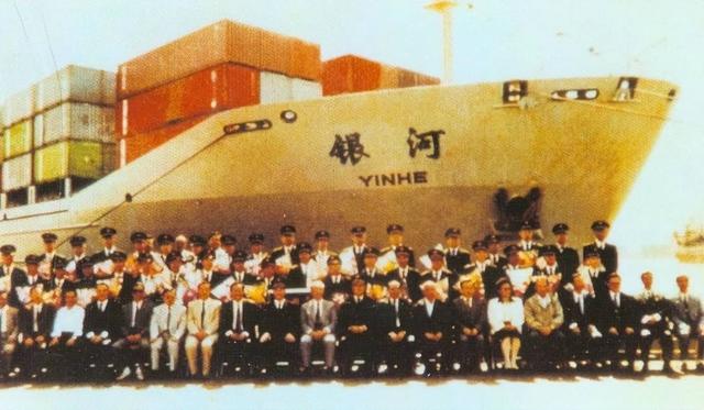 中美两军密会后，中国再次见识到了，特朗普不顾后果的疯狂