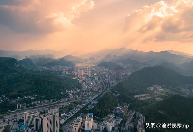 国内10座边境小城，承包你的小众旅行，不出国也能看遍异域风情