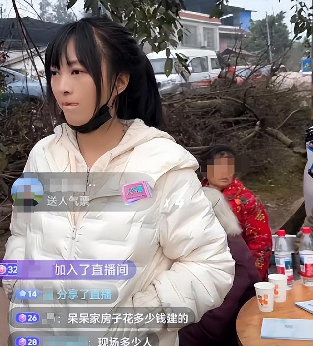 呆呆妹也没想到，杀猪宴收官才1天， 一家人就走上了大衣哥的老路