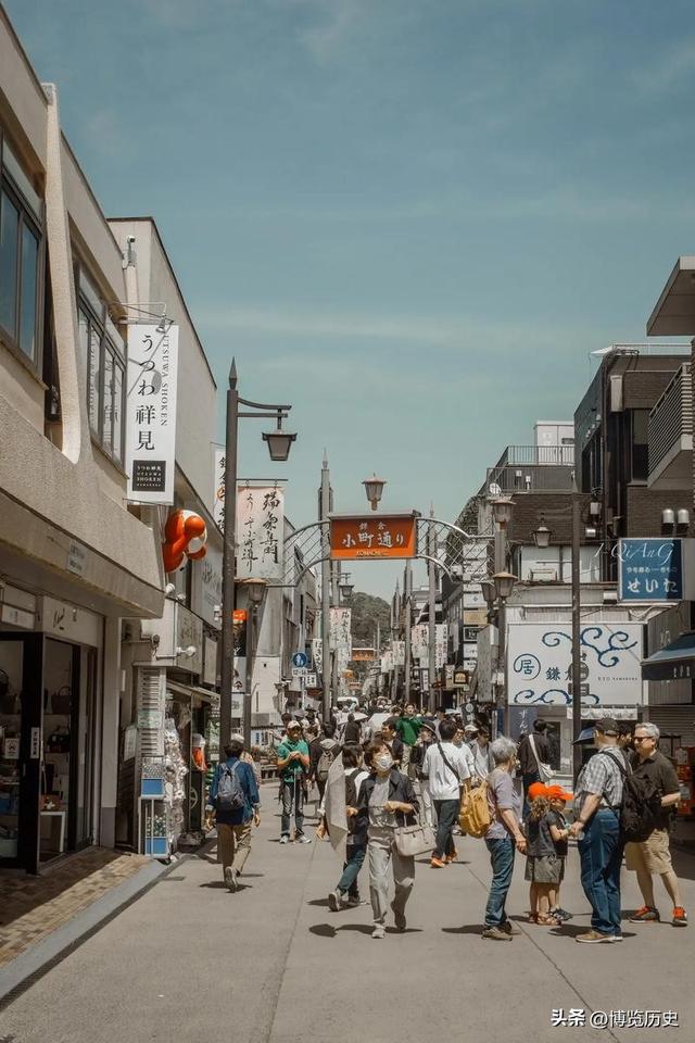 日本外务省高官紧急访华：比起替高市灭火，他有更急的事要找中国