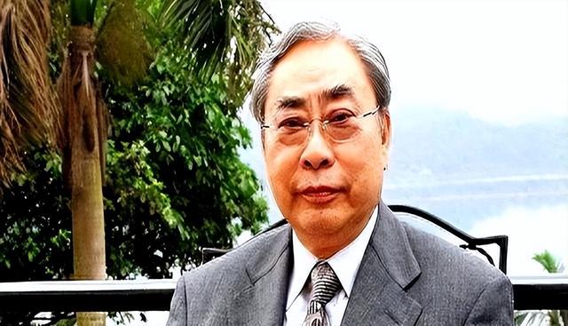 大儿子沉迷美色无心家业，二儿子败光400亿，一世英名毁于大女儿