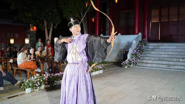 当七夕遇上玉皇阁:建水用传统文化点燃古城浪漫