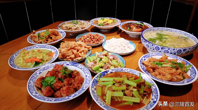 赴一场春日浪漫之约 | 压油沟景区3.8女神节女士免门票！