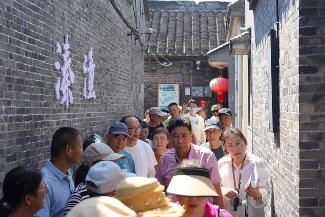跟着苏超游姜堰，车友畅享“体育+旅游”别样周末
