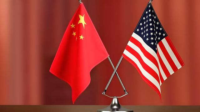 中方再次掀桌，美拒缴163万港务费，特朗普一口咬定：政策出问题