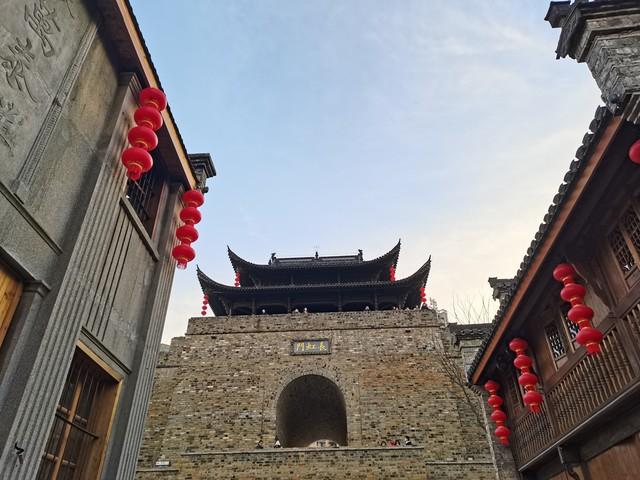 芜湖：不止是梗，更有长江边的烟火与诗意