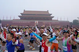 “拥挤”马拉松图片