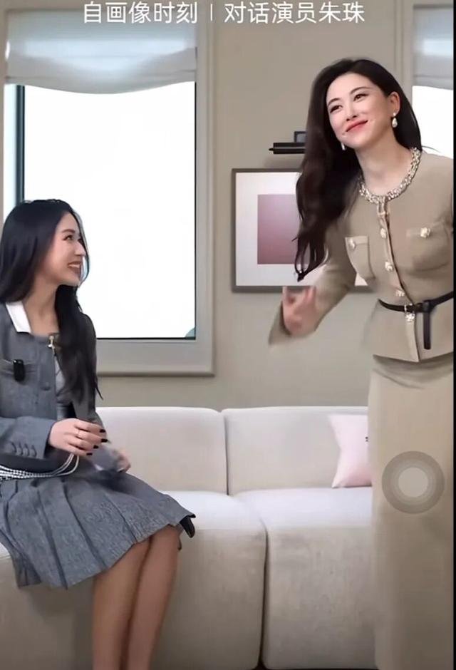 啊？这样也能进娱乐圈？怪不得翻车呢…